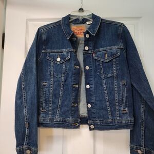Women Levi Jeans jacket